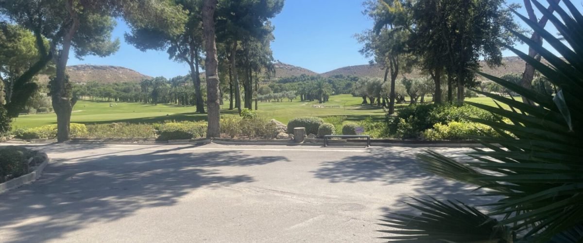 Inbetweeners Golf Society at El Plantio La Marina Alicante
